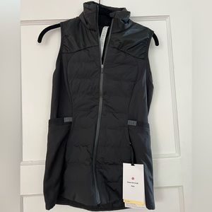 Lululemon Down for it All Vest Sz 4 NWT Black